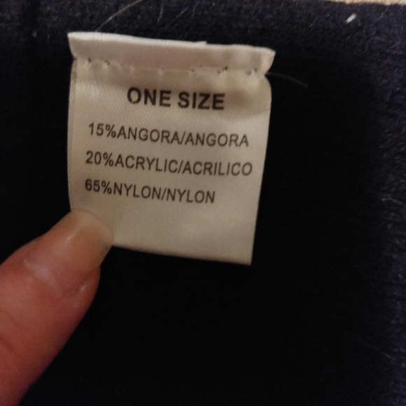 Angora blend scarf with  cristals - Picture 2 of 3